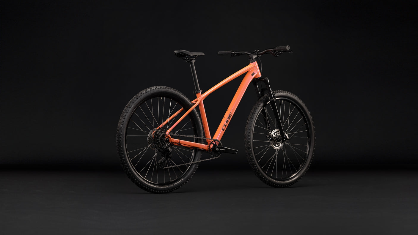 Cube Aim ONE salmon´n´black (2027)