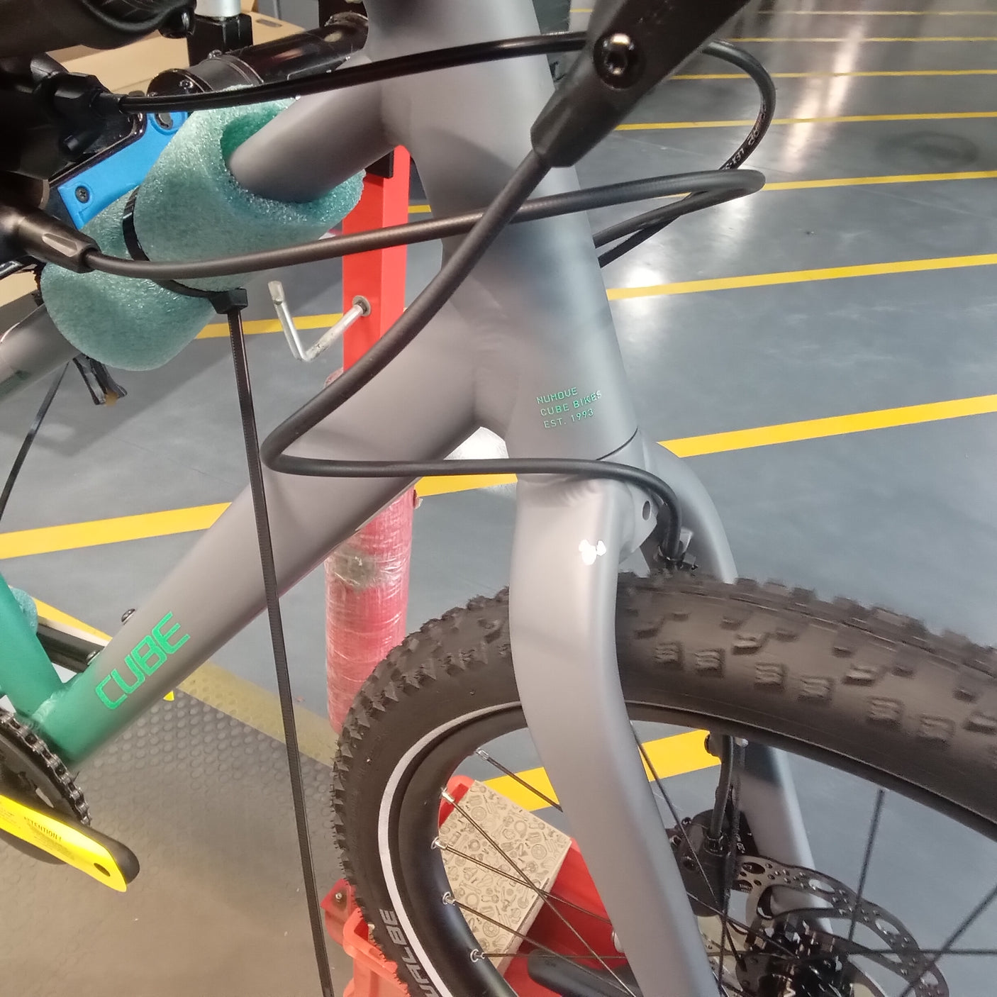 B-Ware: Cube Numove 200 Disc lavagrey´n´coolgreen (2027)