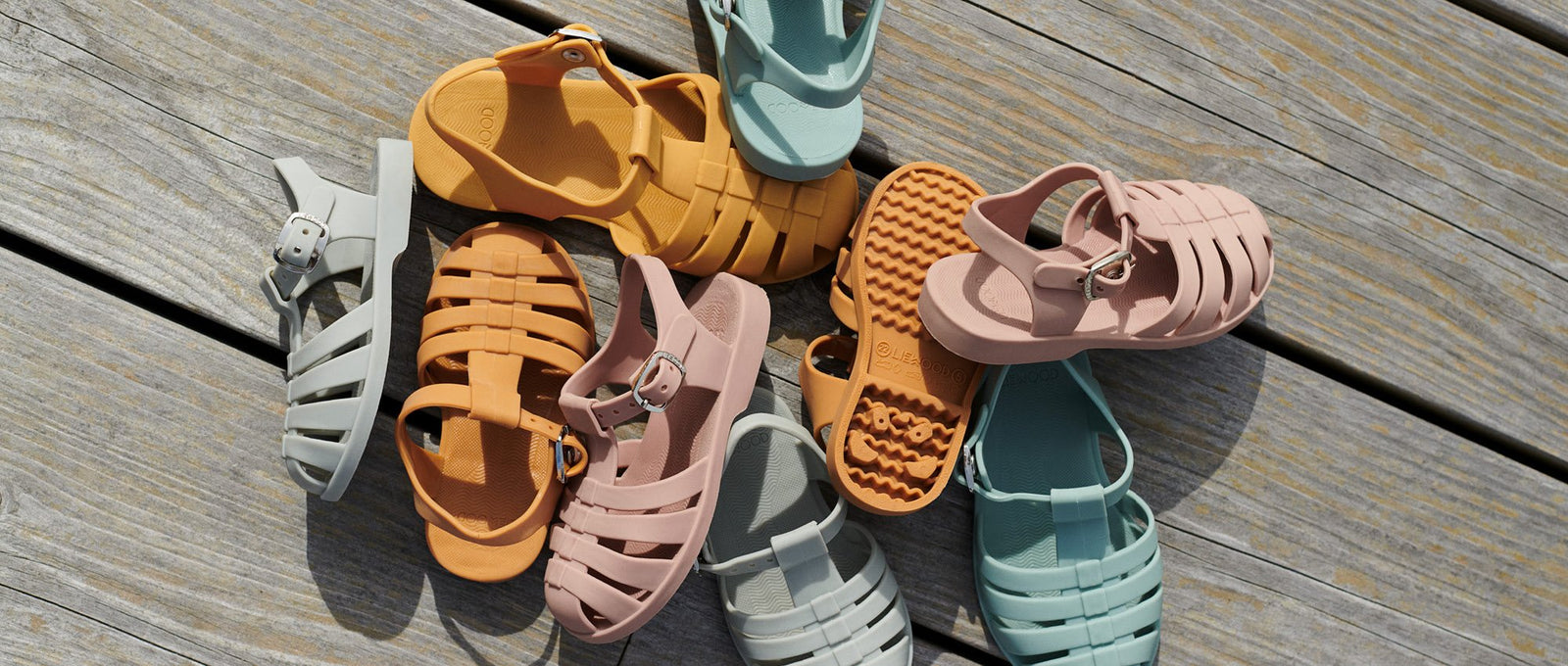 Sandalias Cangrejeras infantil Bre Mostaza de Liewood