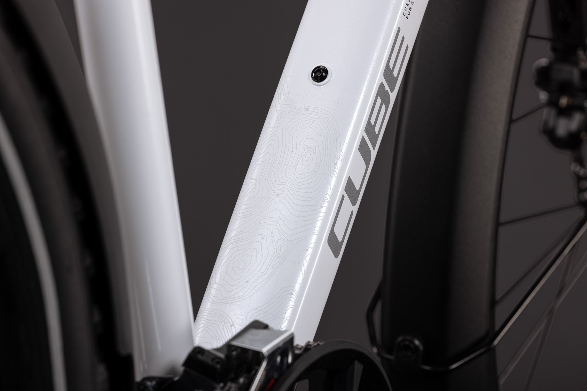 Cube Nature Pro FE Diamant metallicwhite´n´reflex (2027)