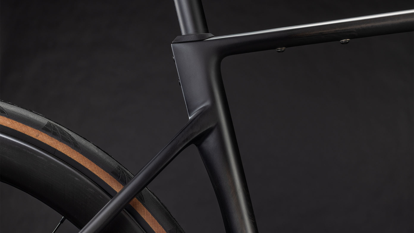 Cube Attain C:62 SLT  carbon´n´coalchrome (2026)