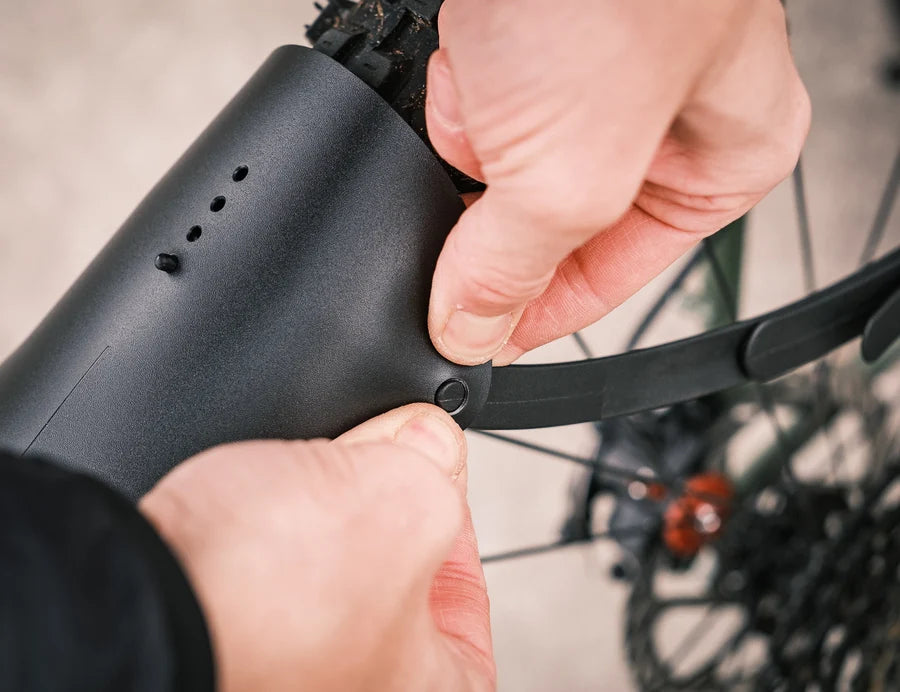 Ass Savers WMS-1 Win Wing MTB Spritzschutz HR  stealth