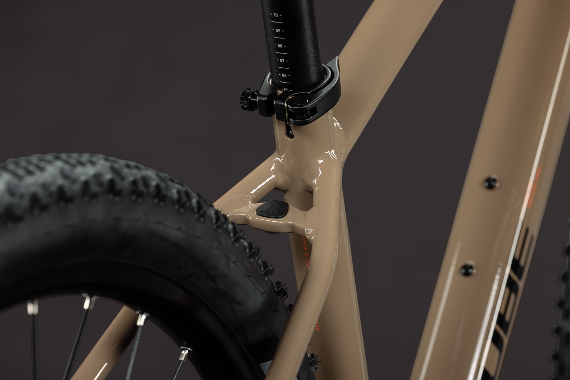 Cube Aim SLT  cappuccino´n´black (2027)