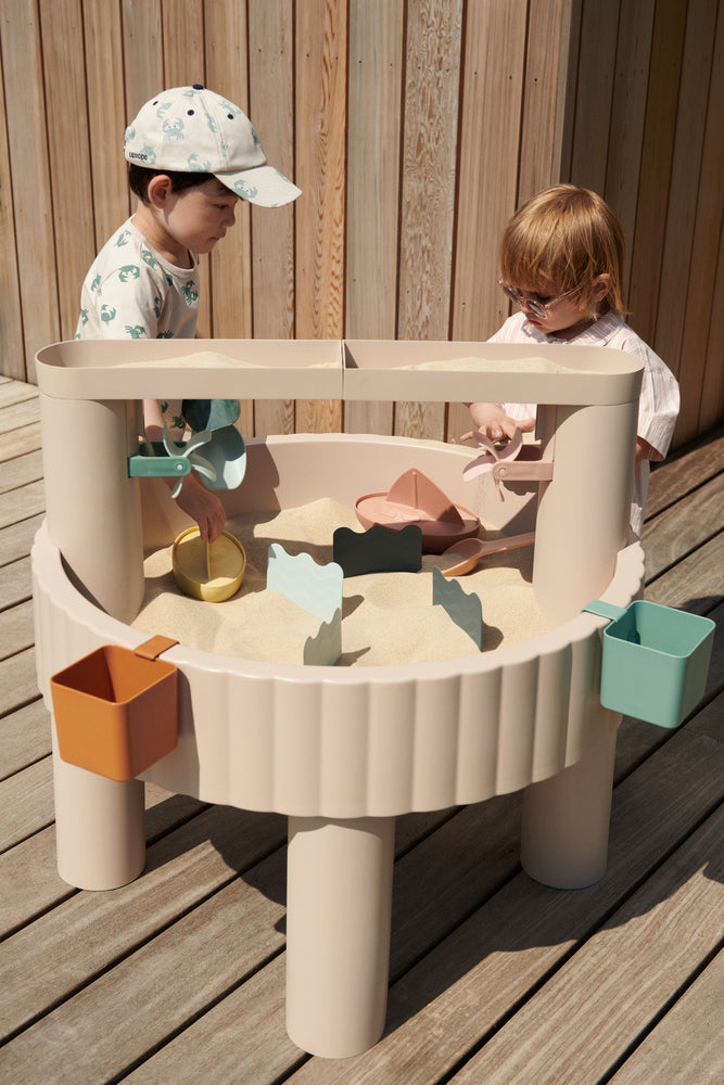 Mesa de actividades exterior Sepp Sandy Liewood