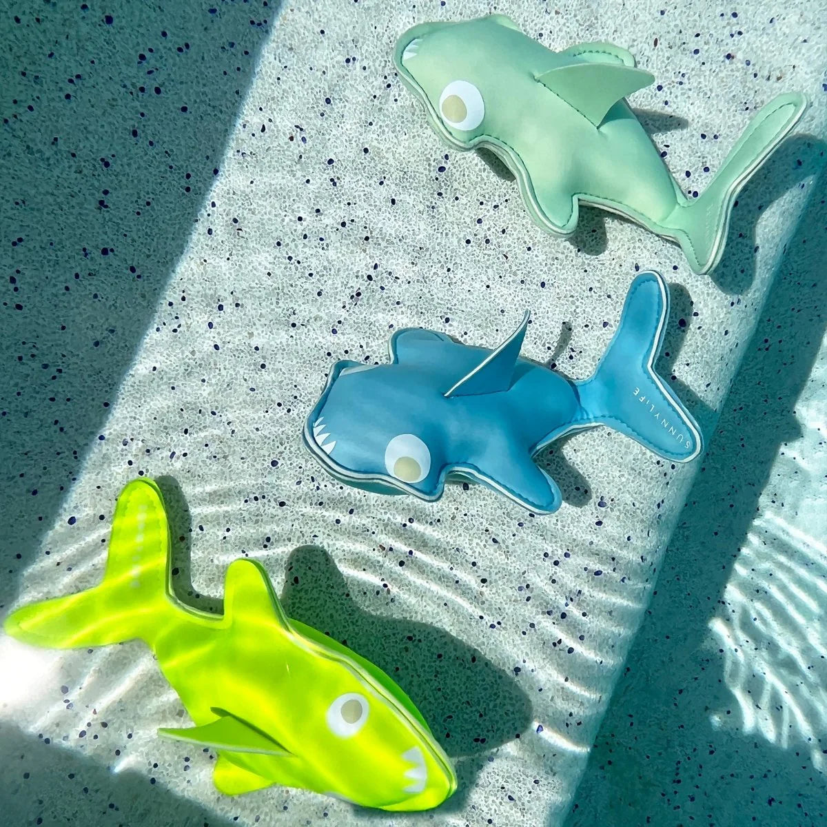 Set de buceo infantil Tiburón Salty The Shark Sunnylife