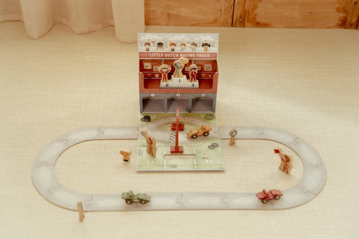 Caja de juego con Pista de Carreras FSC Little Dutch