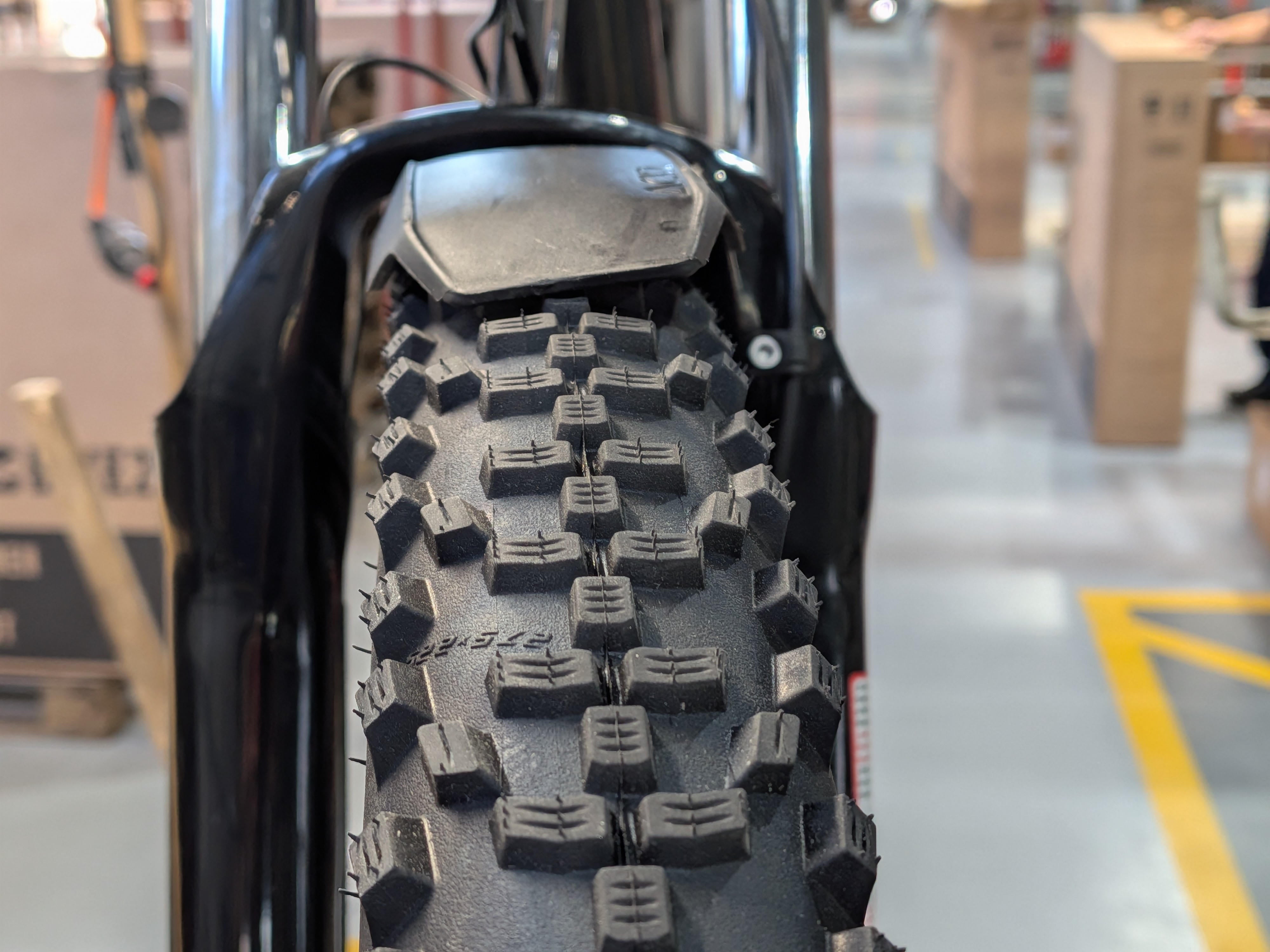 B-Ware: Cube Aim SLX FE  slateblack´n´black (2026)