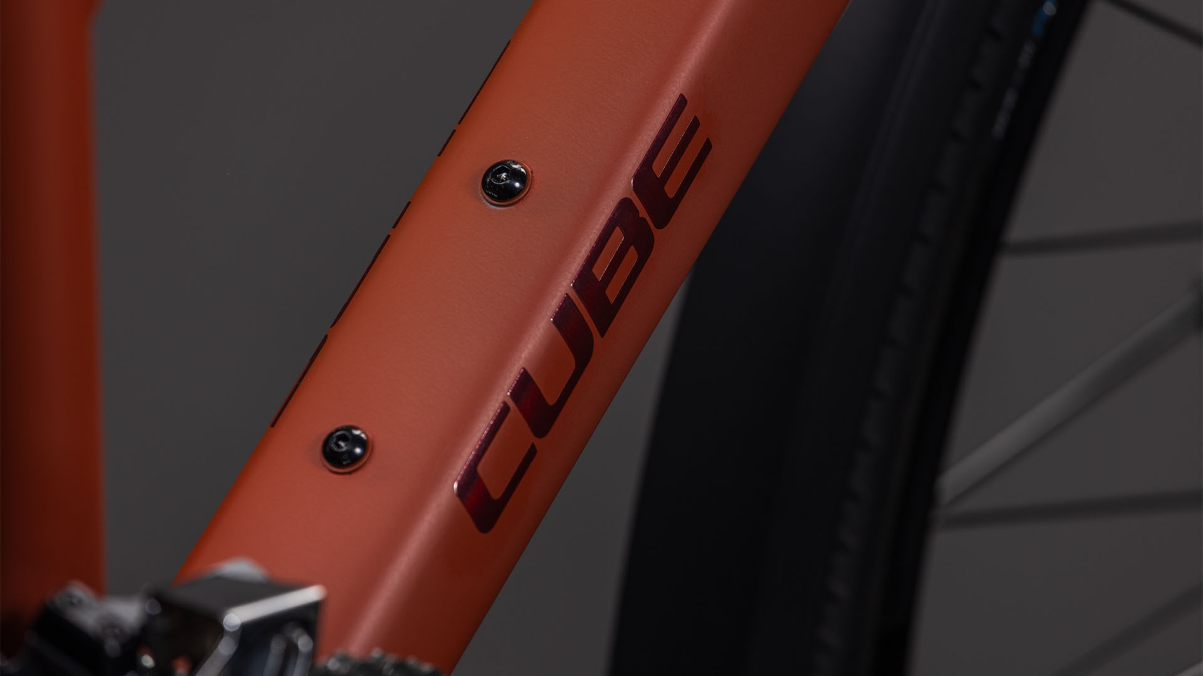 Cube Nulane Race FE Trapez amber´n´black (2026)