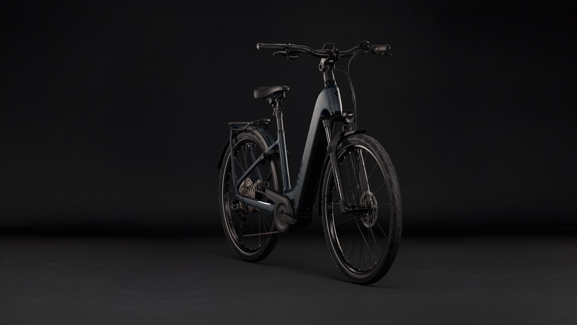 Cube Kathmandu Hybrid Pro 800 Easy Entry coal´n´black (2027)