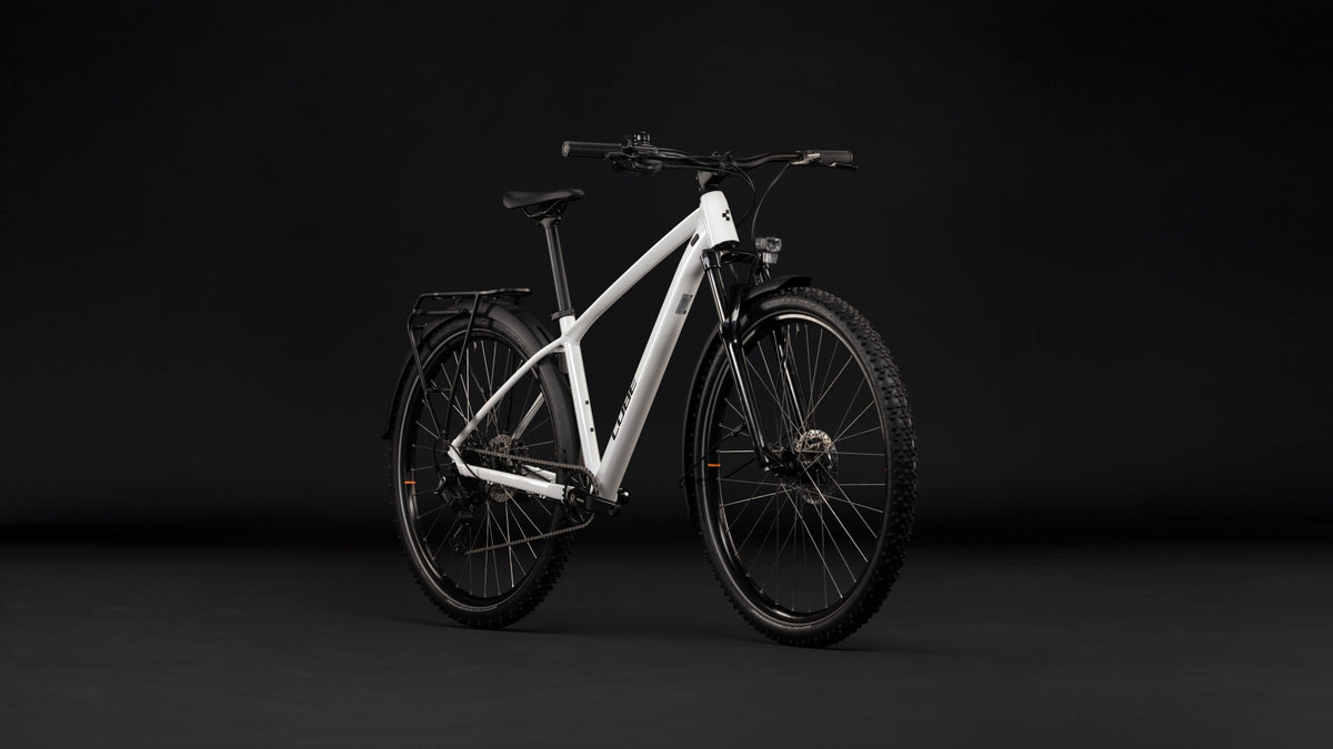 Cube Aim ONE FE  metallicwhite´n´black (2027)