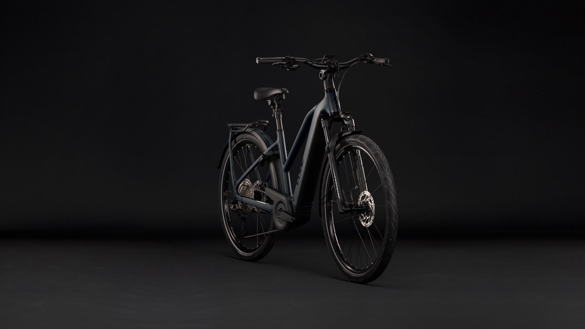 Cube Kathmandu Hybrid Pro 800 Trapez coal´n´black (2027)