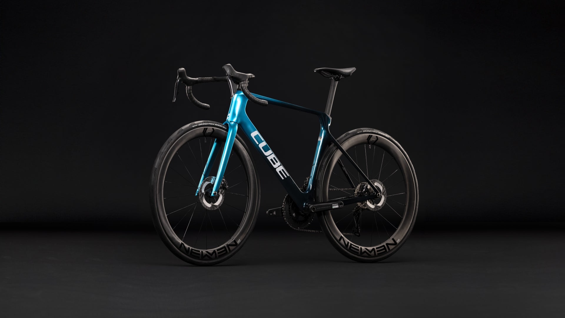 Cube Agree C:62 Race  chromeblue´n´liquidblue (2027)